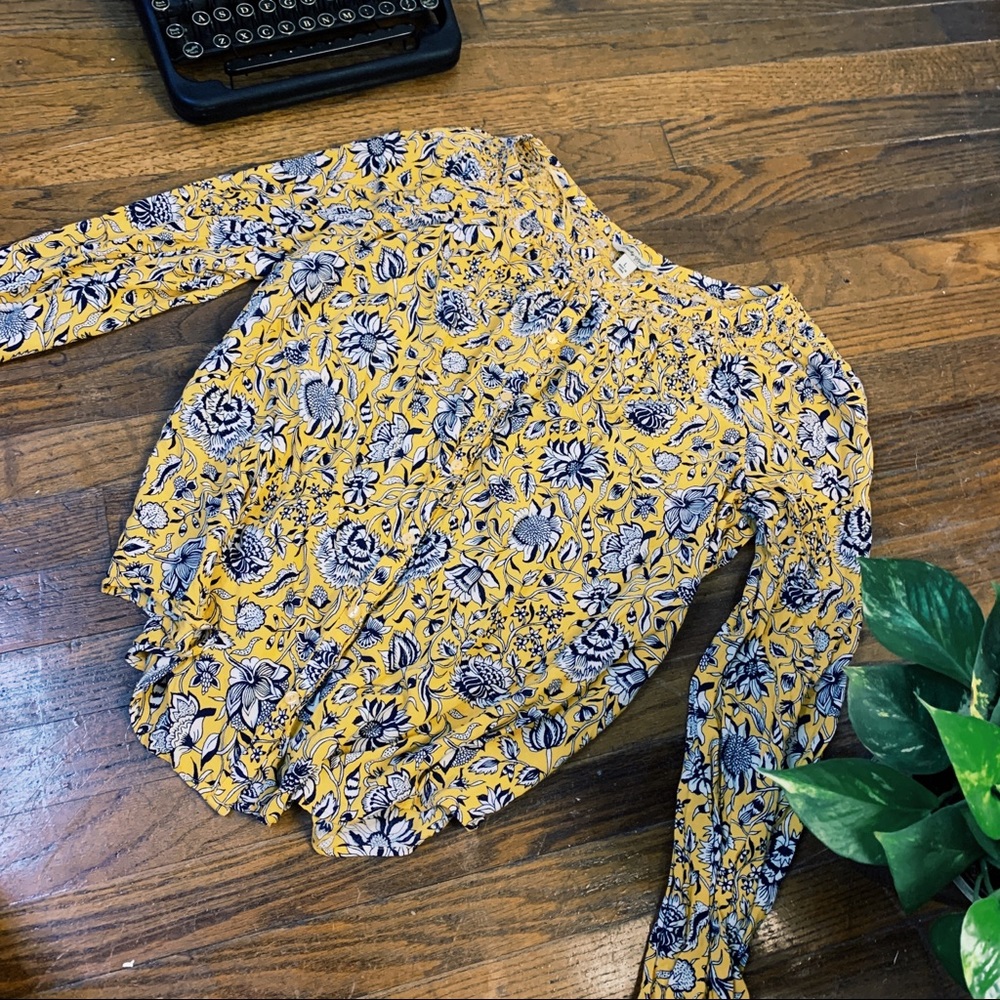 🎁Lucky Brand button tie blouse loose long sleeve